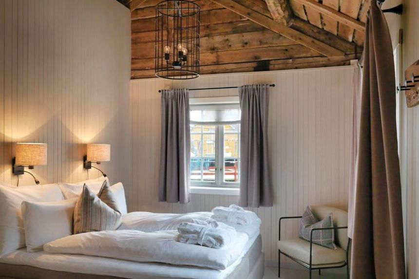 where to stay in the lofoten islands_nusfjord arctic resort