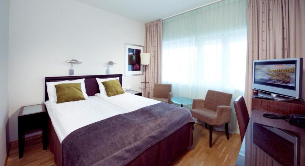 Clarion hotel aurora tromso room interior
