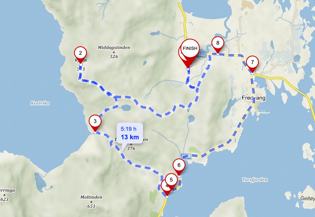 Guide to Lofoten: Hiking Ryten and Kvalvika Beach from Innersand loop hiking map