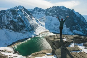 Guide to Lofoten: A mini Trolltunga cliff on top of Ryten mountain