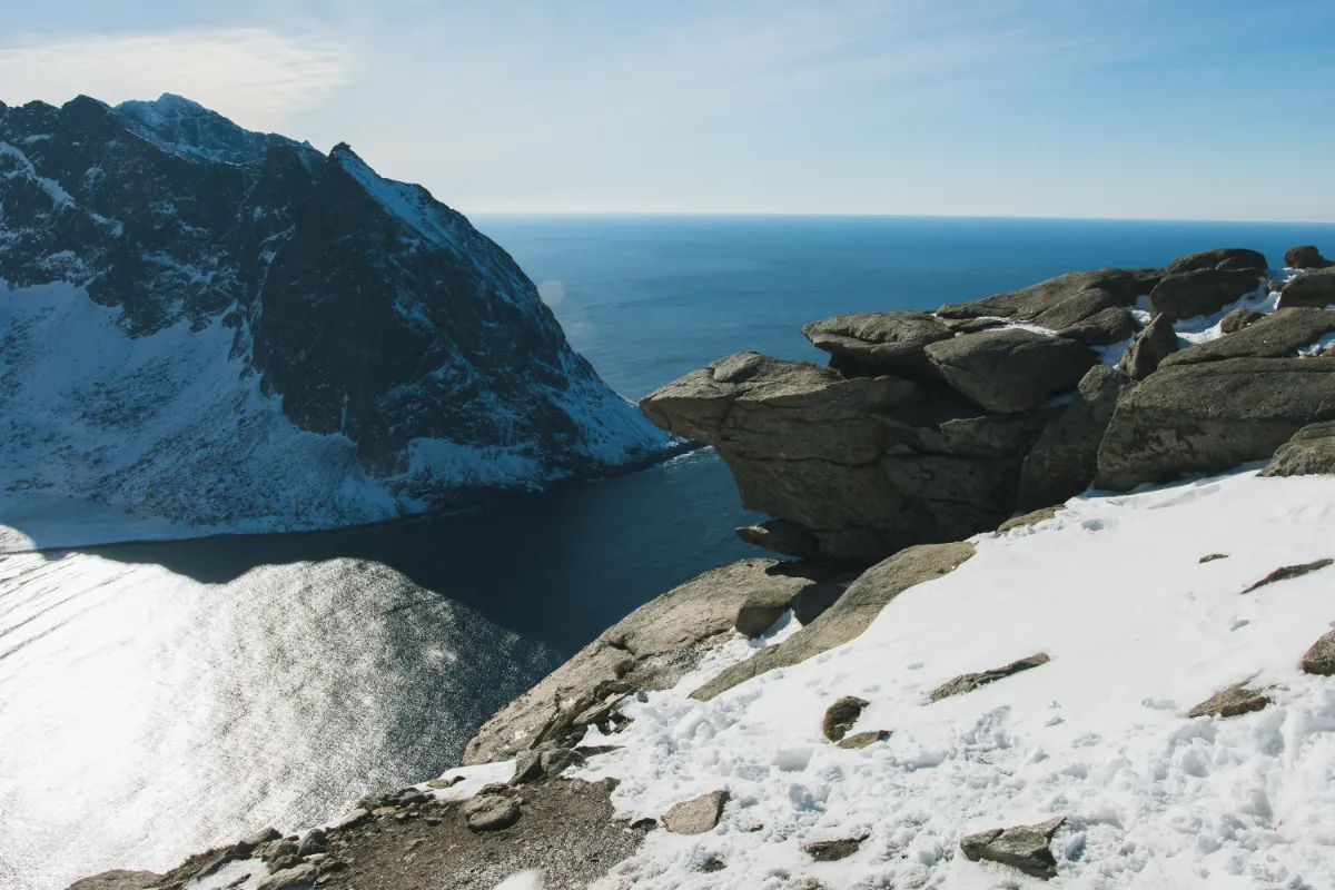 miniature trolltunga on top of ryten in winter