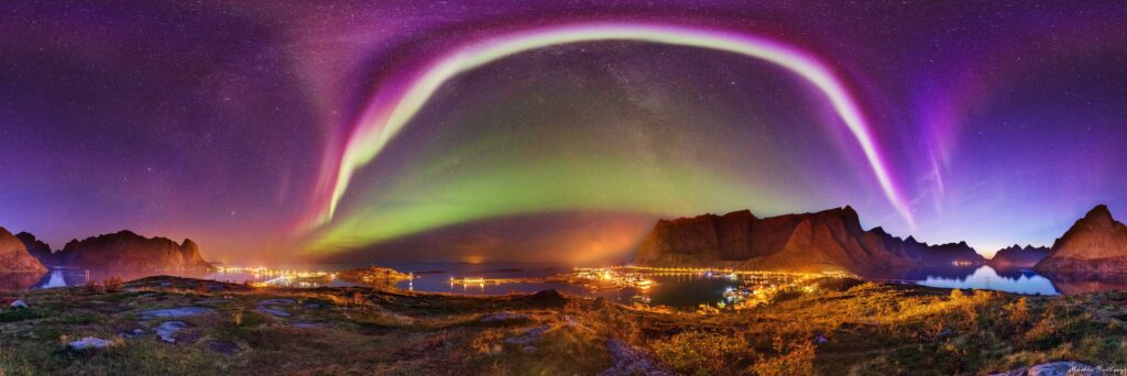aurora borealis in Lofoten, 360 degree photography by Martin Kulhavy