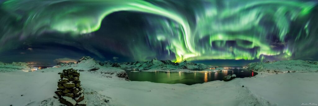 aurora borealis in Lofoten, 360 degrees photography by Martin Kulhavy