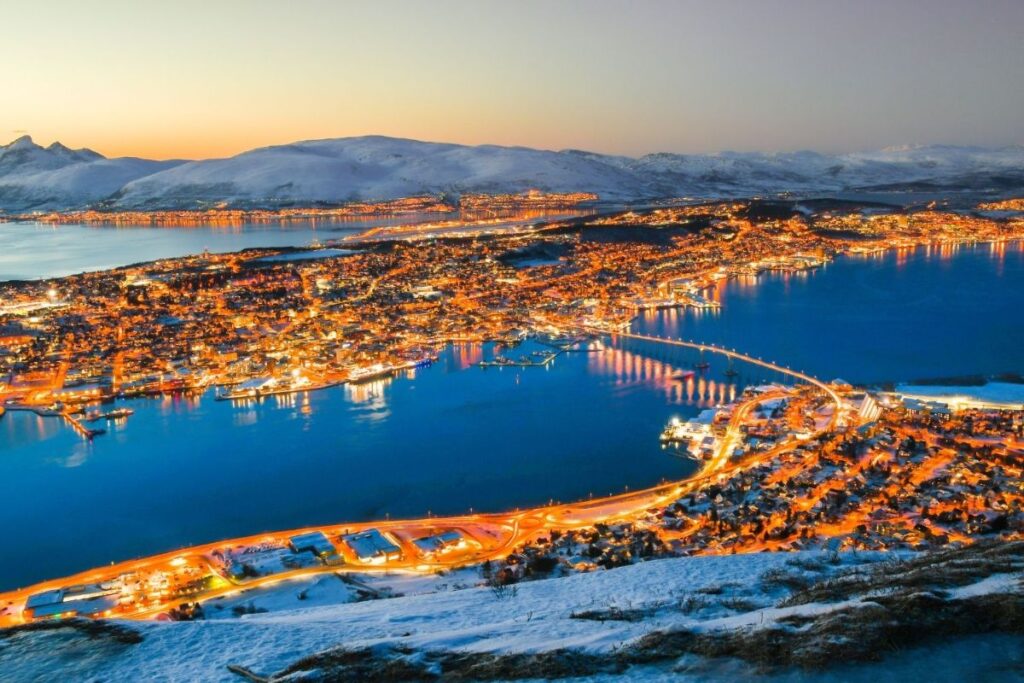 The best place to enjoy the view of Tromso is from Mt Floya. You can get there on foot using the Sherpa Stairs or by Fjellheisen Cable car.