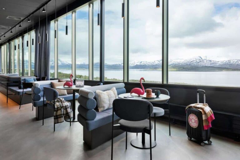 Best mid range hotels in Tromso_Moxy Tromso_6