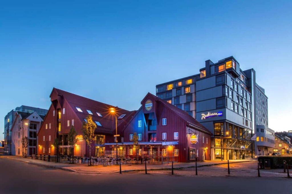 best luxury hotels in Tromso_radisson blu_1