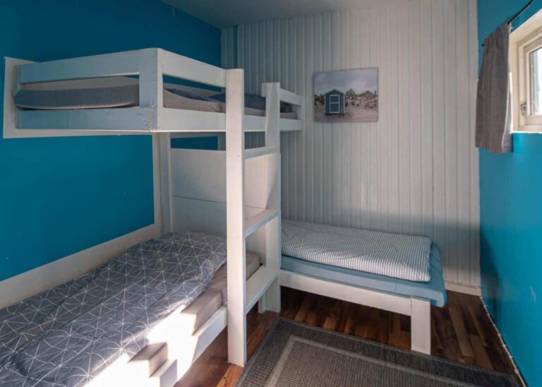 Tromso budget accommodation: Tromso Activities Hostel