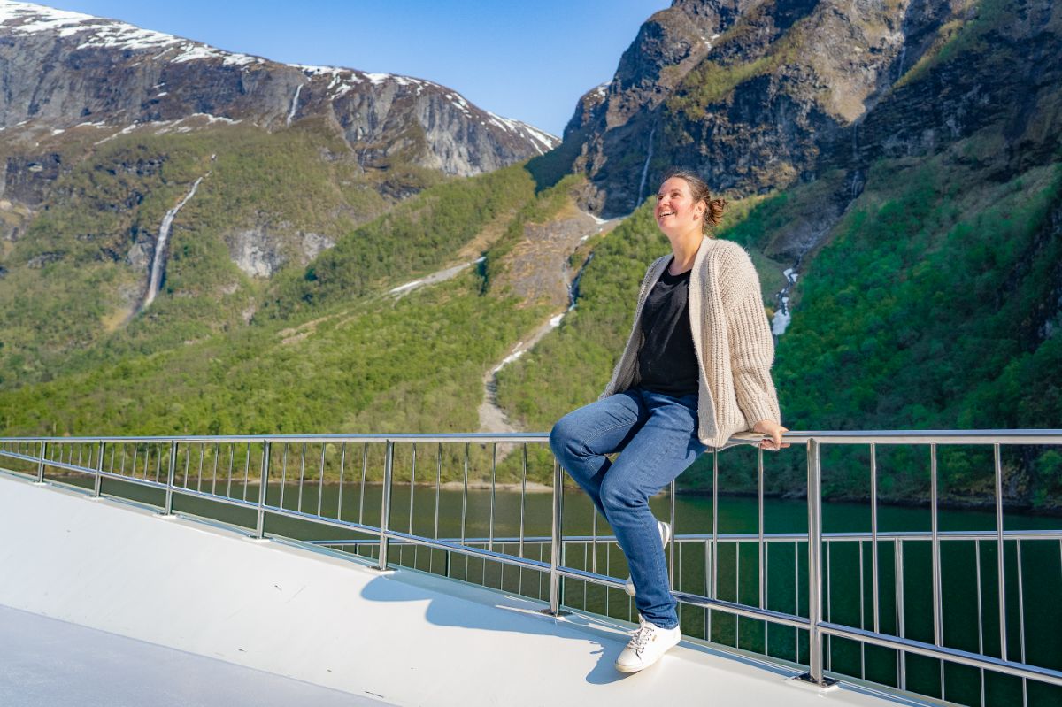Norway in a nutshell on your own: Naeroyfjorden cruise between Flam and Gudvangen