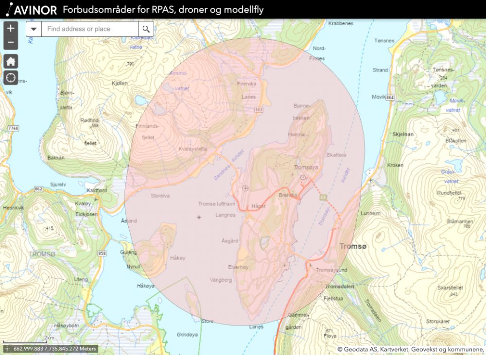 AVINOR map showing the 5 km radius around the Tromsø airport where it is illegal to fly a drone.