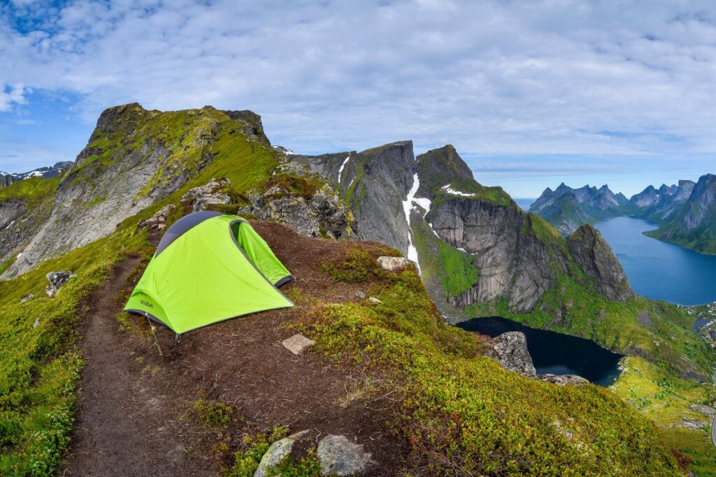 Plan your Trip to Lofoten 15 Camping at Reinebringen in Lofoten