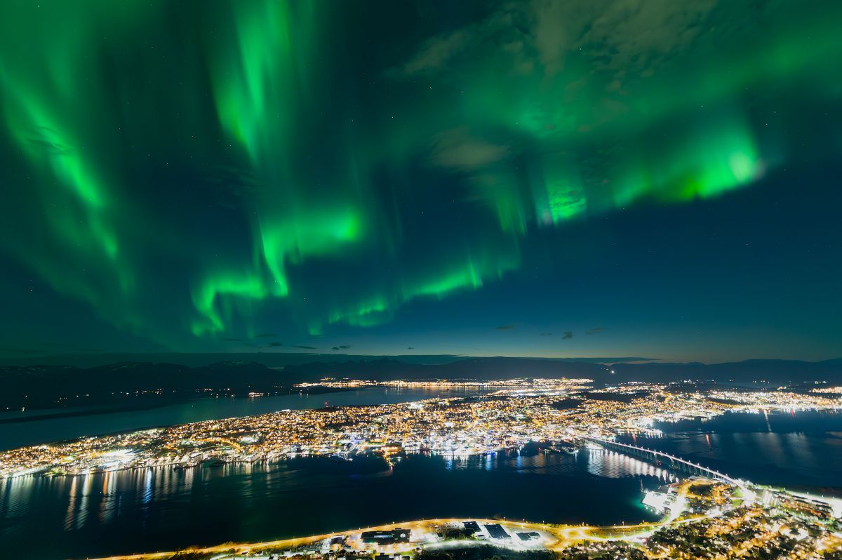 best time to see northern lights in tromso - september. Picture taken by Northbound