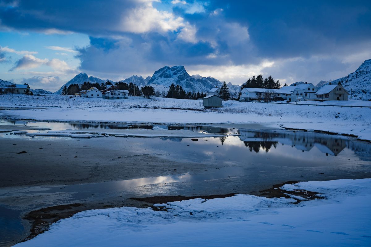 weather in Lofoten in February