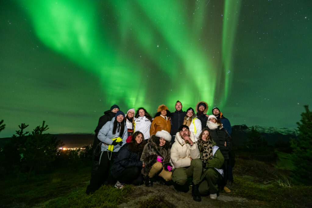 Best Aurora chasing tours in Tromsø: Arctic Circle Tours offer tours with a minibus up to 15 persons