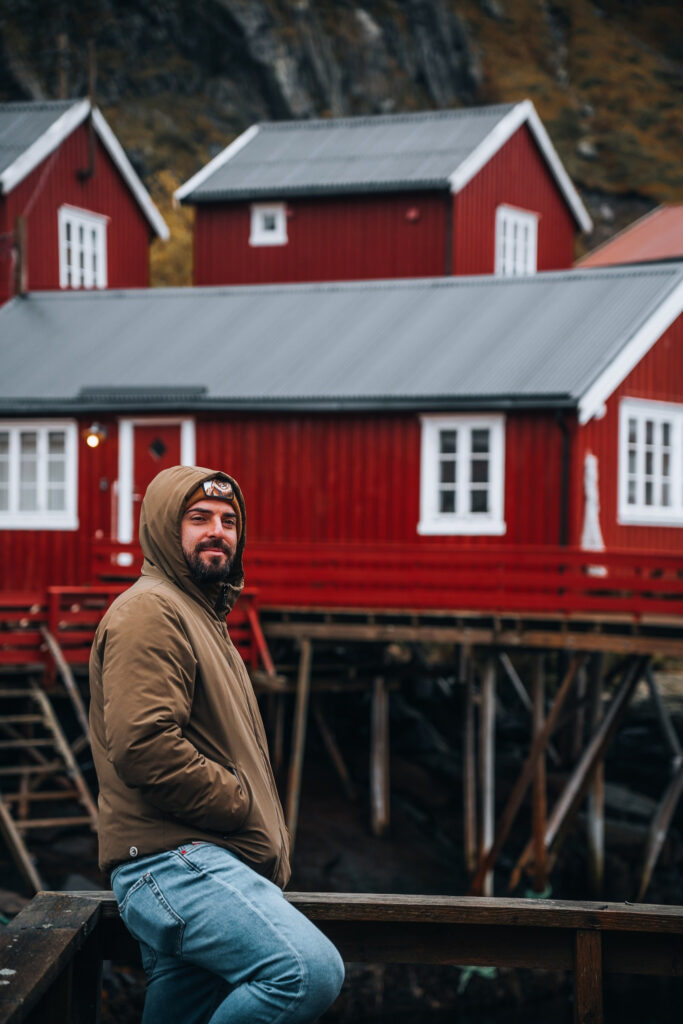 "Best of Lofoten" sightseeing tour from Svolvaer to Reine