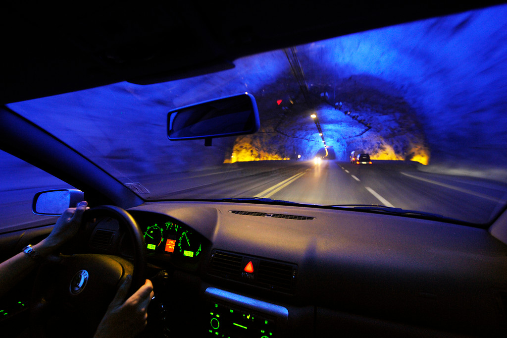 European Route 16, the Lærdal Tunnel, in one of the blue mountain halls.The tunnel is just over 24 kilometers long. Along the way, you pass through three large halls that are lit to create a sense of space and variation. The Lærdal Tunnel is a feeder road to the National Tourist Route Aurlandsfjellet. ©Photo: Jarle Wæhler / Norwegian Public Roads Administration